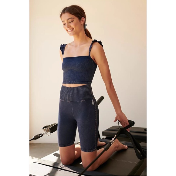 Happiness Runs Flirty Crop Tank - Picture 5 of 10